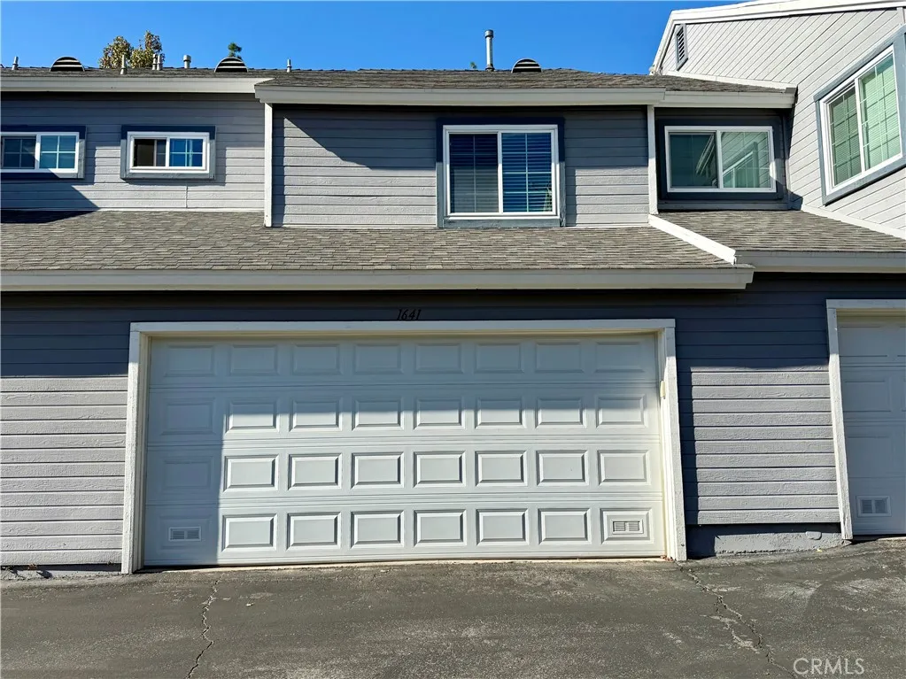 1641 Dimas Ct, Azusa, California 91702 home-pic-30